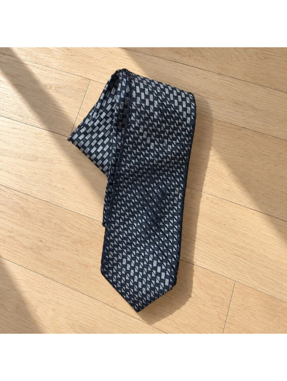 Saks Fifth Avenue Men’s Geometric Silk Tie Black Gray Silver Necktie